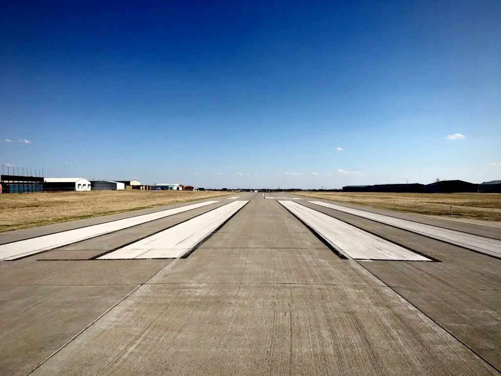 Airport Runway Design